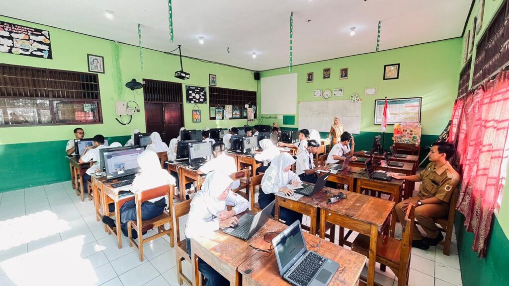 SMP Negeri 1 Kalikotes Selenggarakan Gladi TKA bagi Siswa Kelas IX